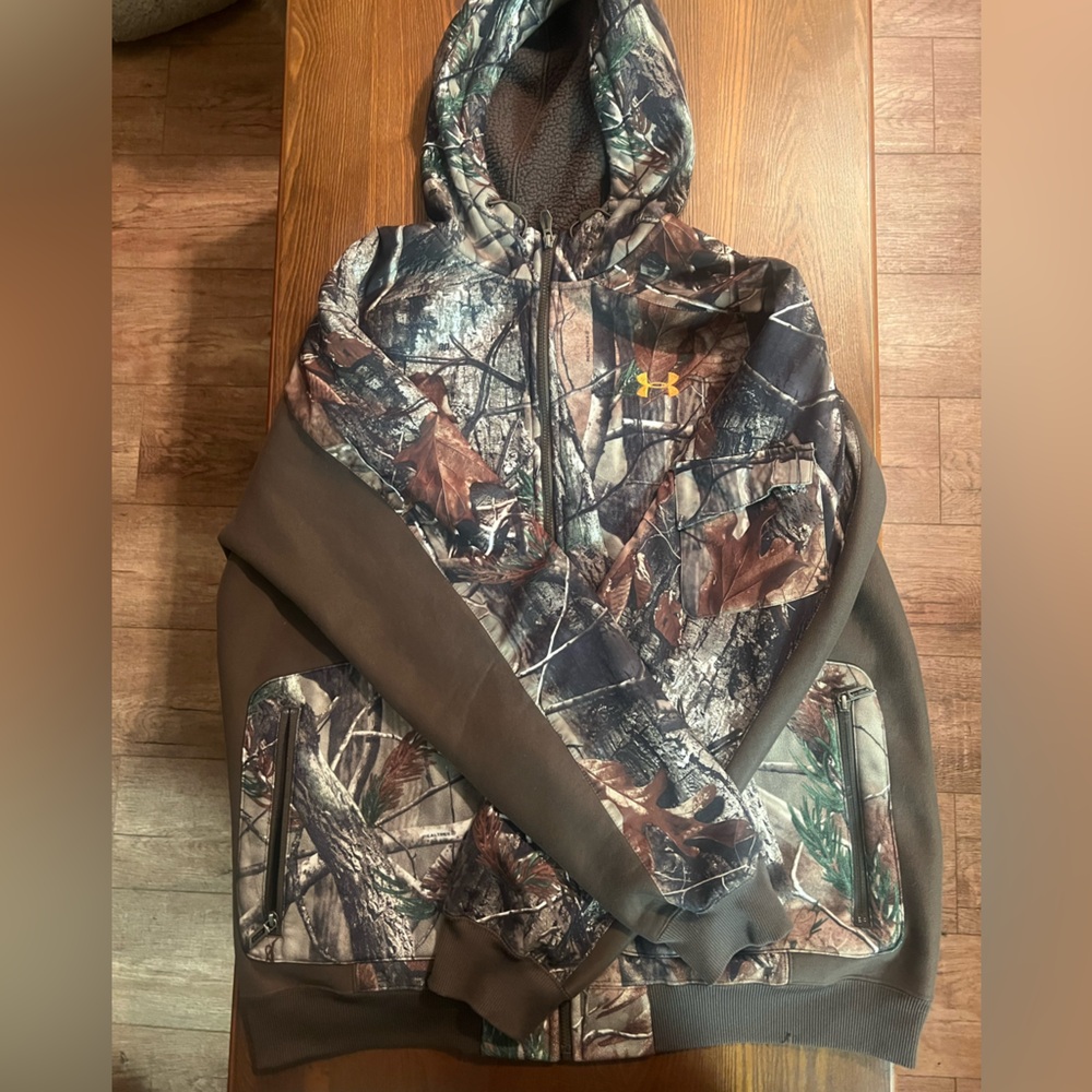 Men’s Under Armor jacket